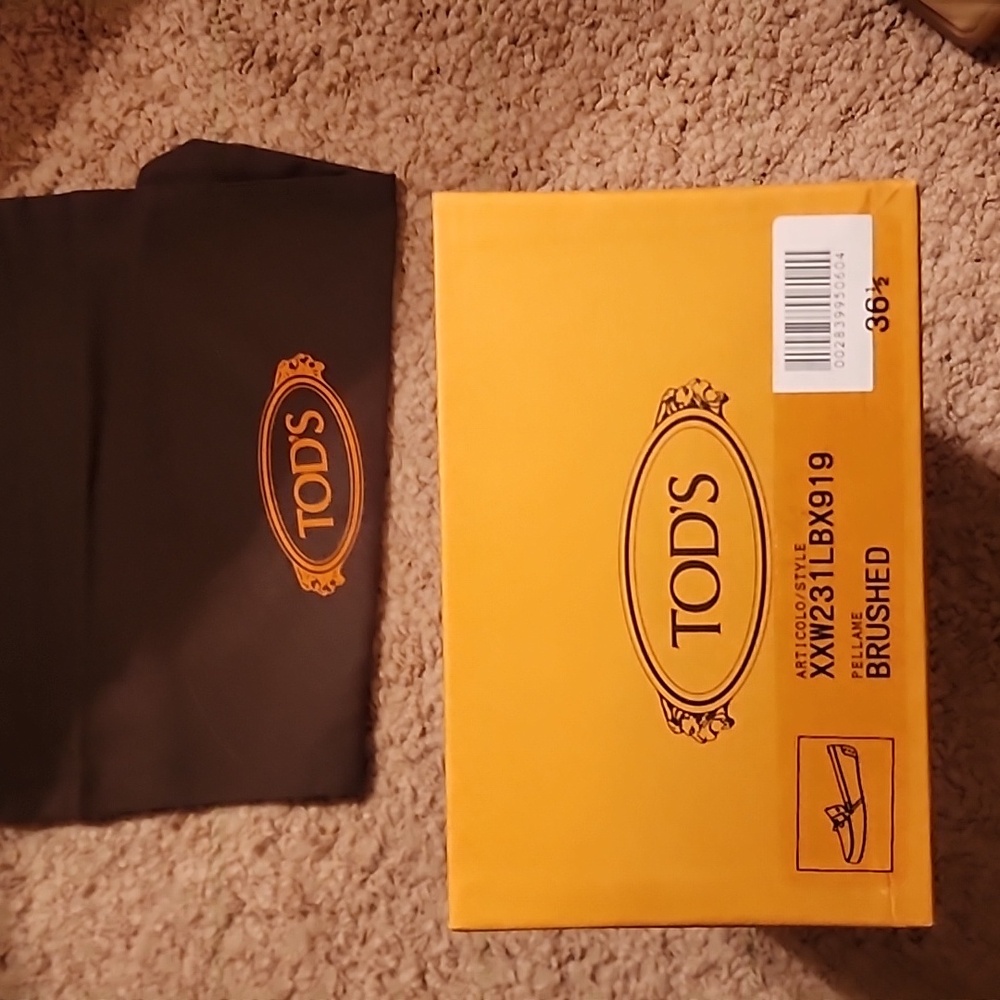 Tod's women loafer shoe - Picture 4 of 4